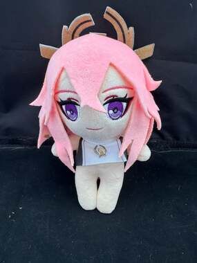 Genshin Impact Yae Miko 8-inch Plush Doll Stuffed Toy